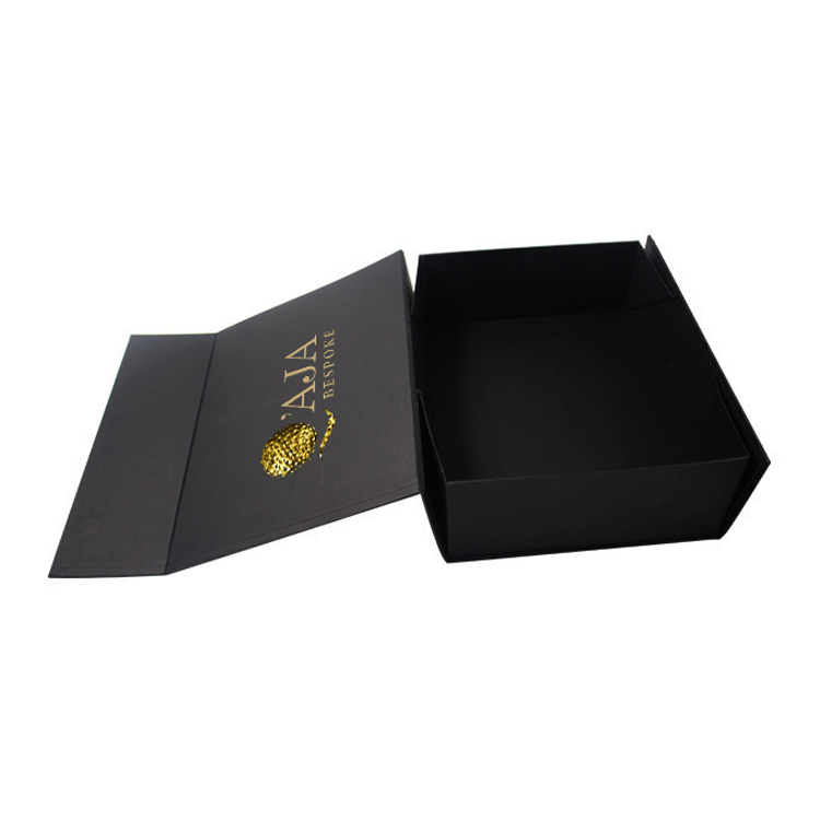 Custom Hair Extension Boxes Hair EXtension Packaging Box Bundle Hair Packaging with Gold Foiled Logo  