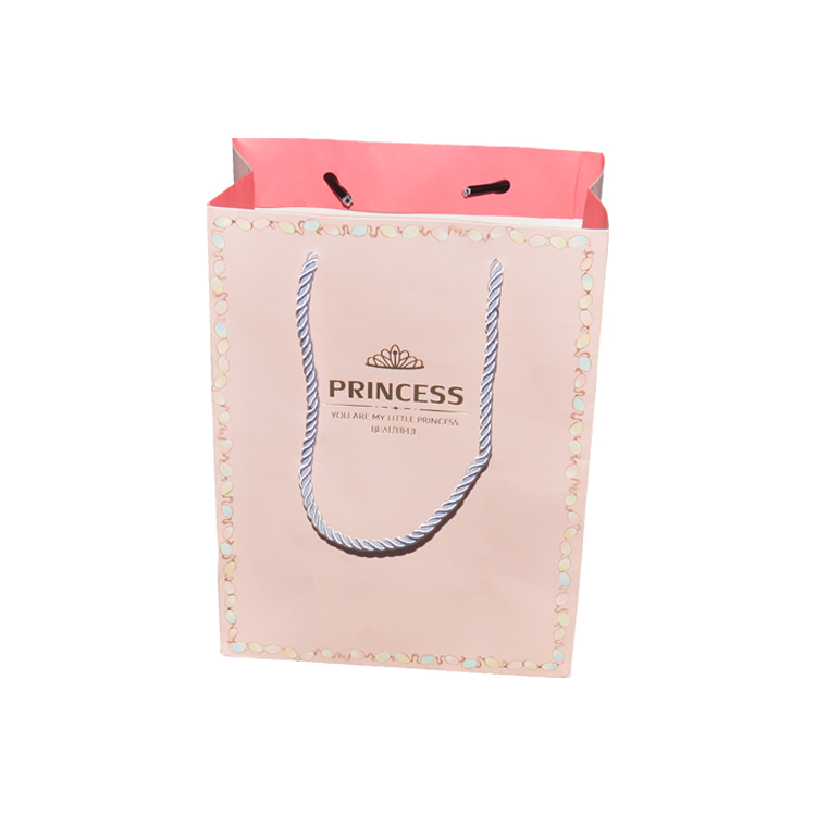 Shenzhen Branded Top Quality Paper Gift Bags for Cosmetics Shopping Paper Cosmetic Bag Wholesale