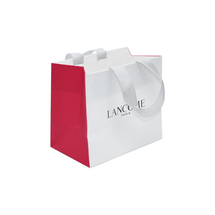 High End Custom Printed Cosmetic Shopping Paper Packaging Bags Wholesale with Silk Ribbon Handle