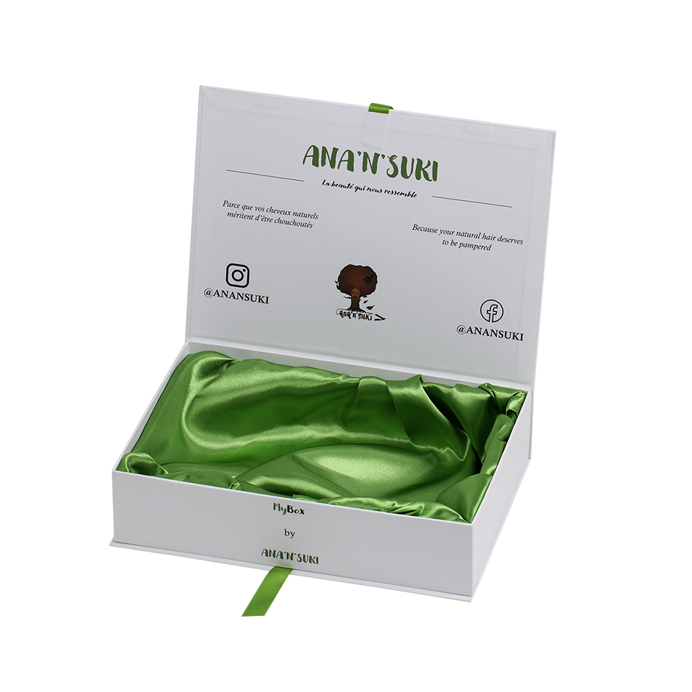 Satin Lined Magnetic Closure Gift Box for Hair Extensions Packaging, Wigs Magnetic Gift Box with Satin Holder  